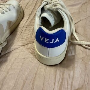 Veja White Casual Sneakers